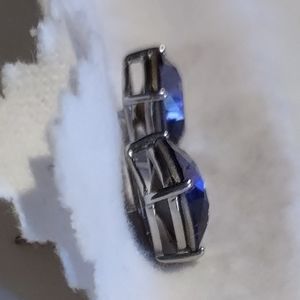 Origami owl earrings